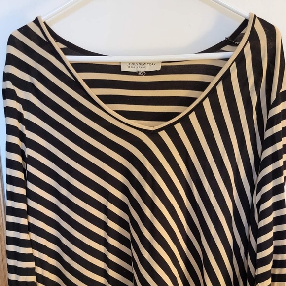 Jones New York Women's Blouse Tan and Black Diagonal Stripes - Picture 2 of 3